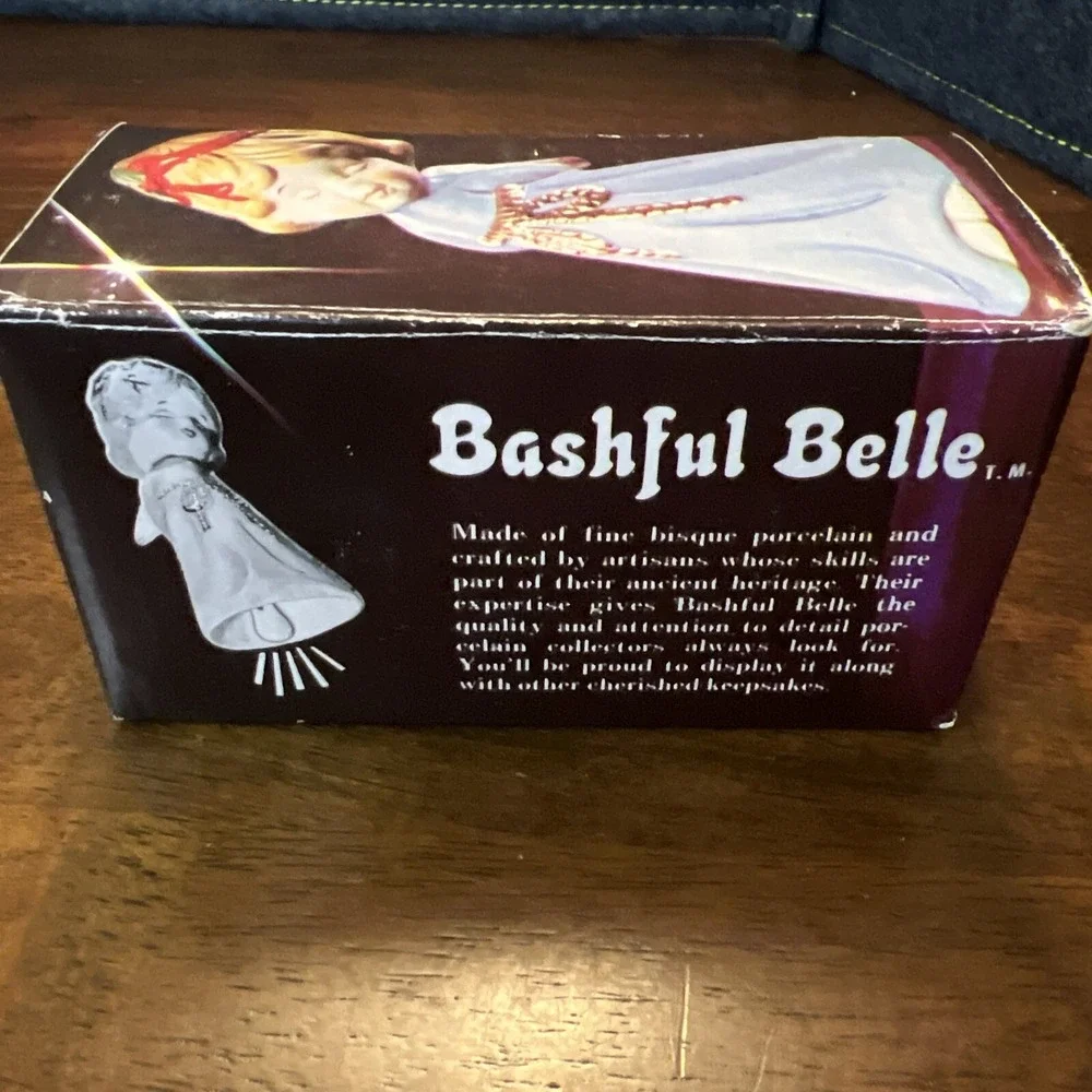Angel‎ Bell,Bashful Belle, JASCO, Porcelain, Vintage, Christmas, W/Tag, 1978 box